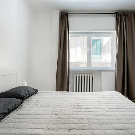 Antonio's Apartman *